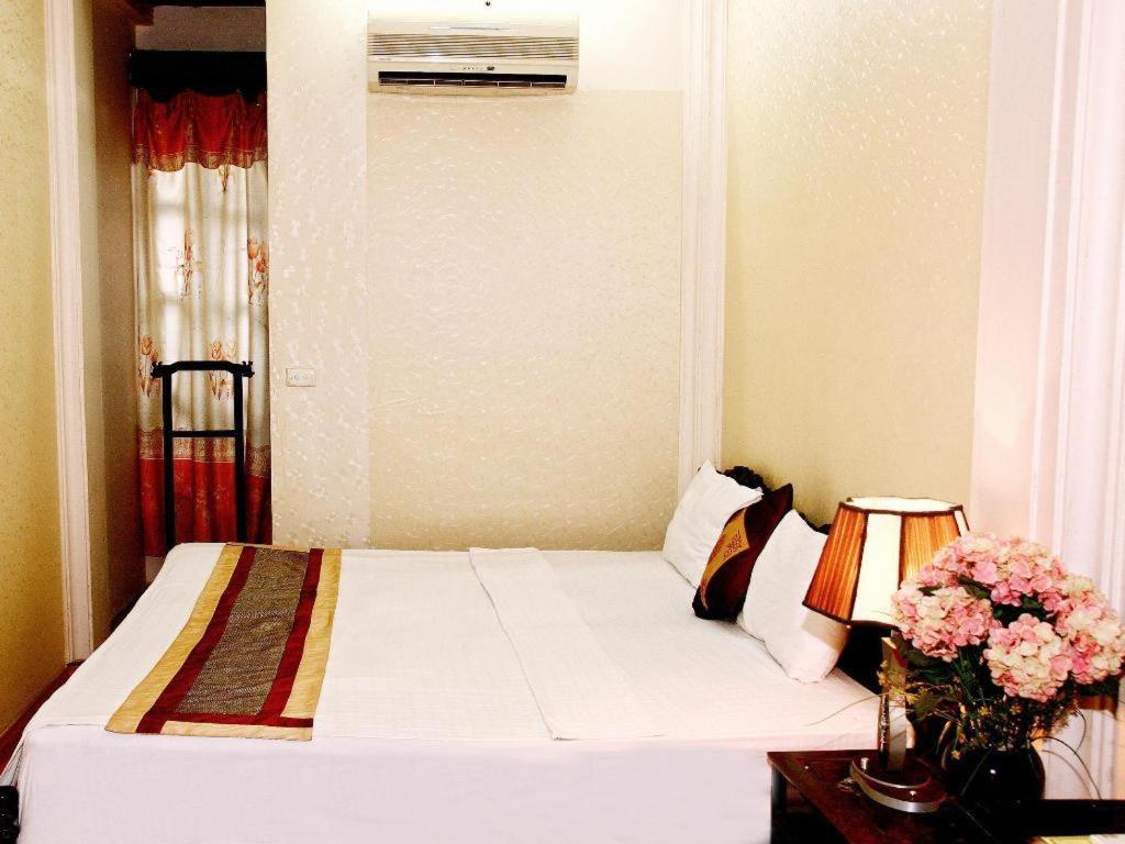Kangaroo Hostel Hanoi Exterior photo